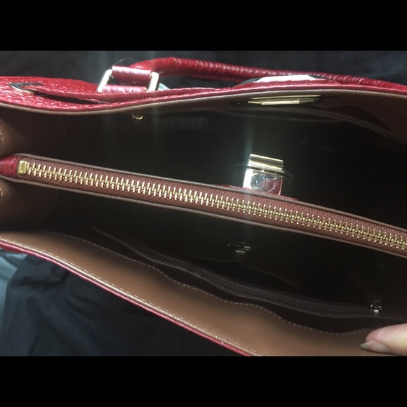 DKNY Large Tote - Picture 5 of 6